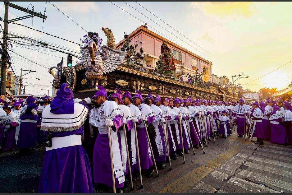 El mensaje fue encontrado cuando finalizó el paso del cortejo procesional. (Foto: Candelaria Oficial)
