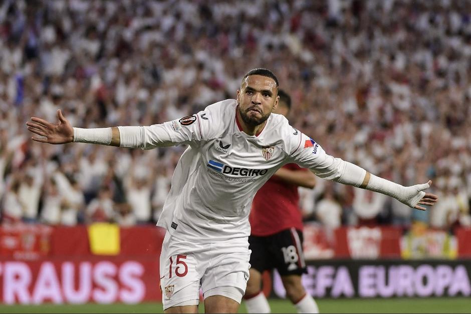 El Sevilla le pasó por encima al Manchester United y avanzó a semifinales de la Europa League. (Foto: AFP)