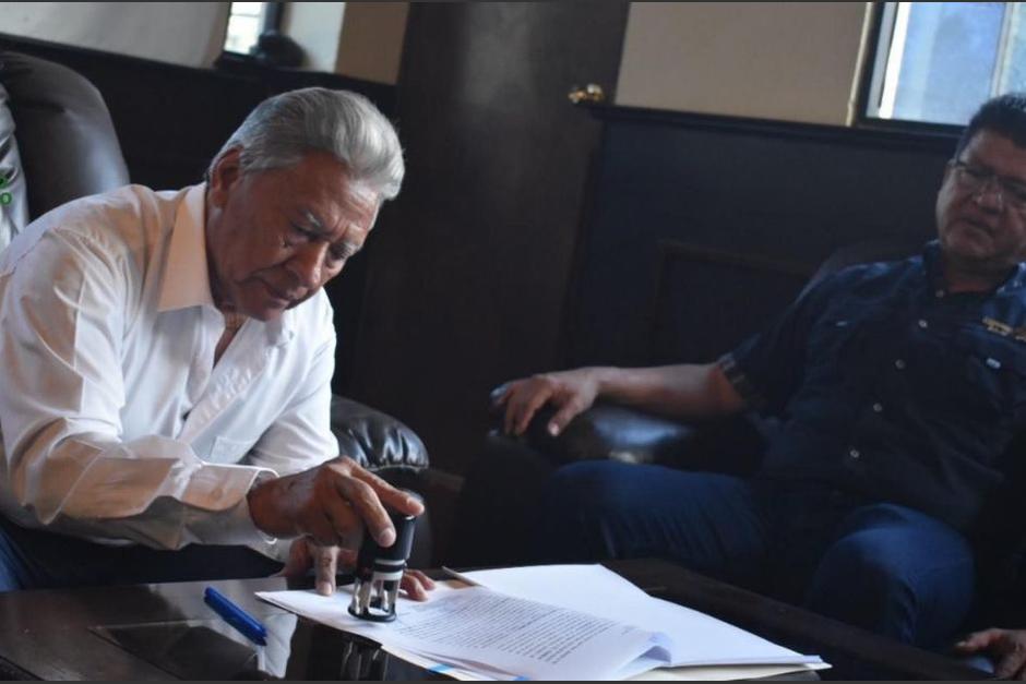 Gilberto Salomón López, busca su reelección como alcalde Municipal de San Jerónimo, Baja Verapaz. (Foto: Facebook/Municipalidad)