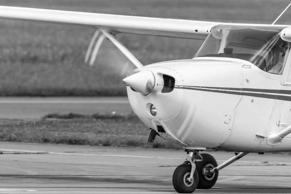 La avioneta cayó en una zona de difícil acceso para las autoridades. (Foto ilustrativa: Shutterstock)