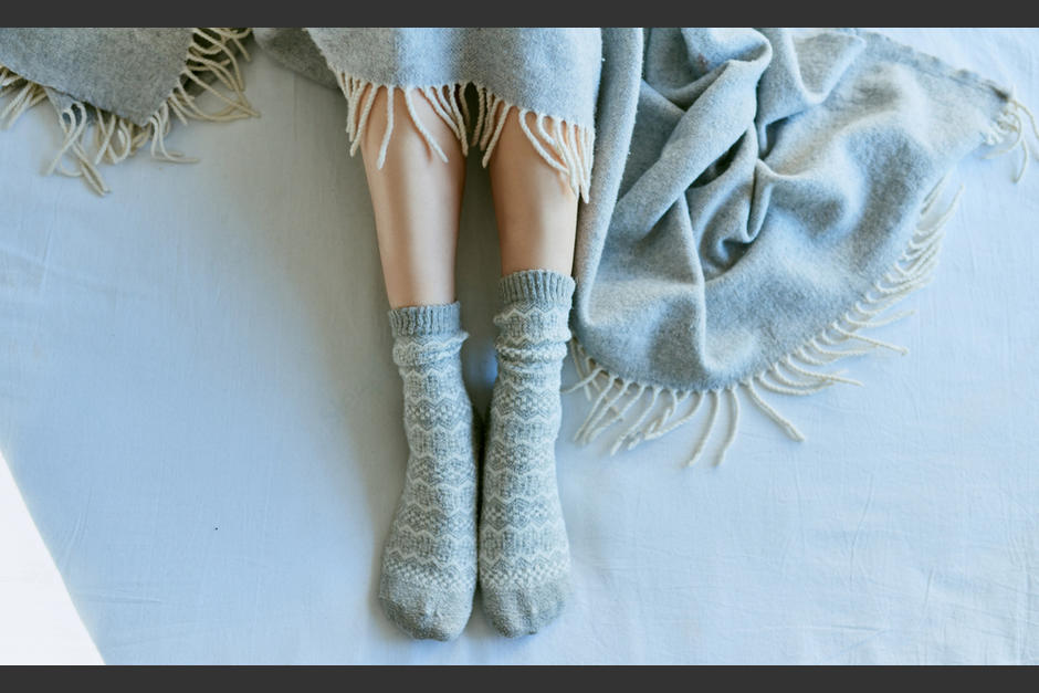¿Es bueno usar calcetas o calcetines para dormir?. (Foto: Shutterstock)