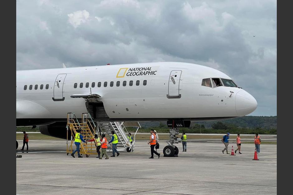 El avión de National Geographic llegó a Petén el pasado 20 de febrero. (Foto: Aeropuerto Mundo Maya)