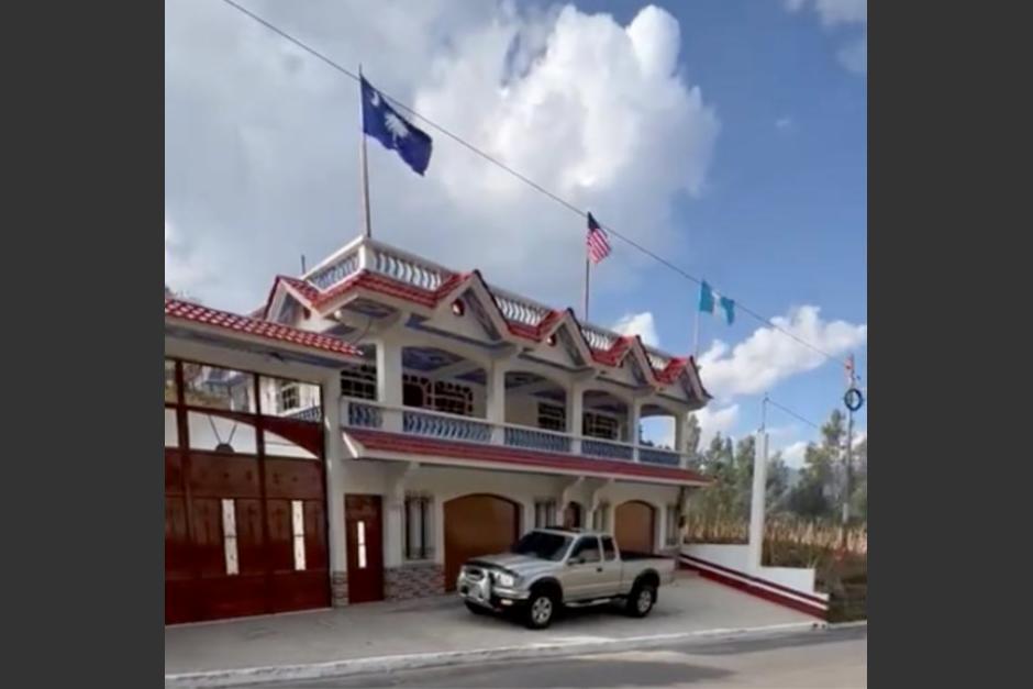 El guatemalteco finalmente inauguró su atractiva vivienda en Xela. (Foto: captura de video)