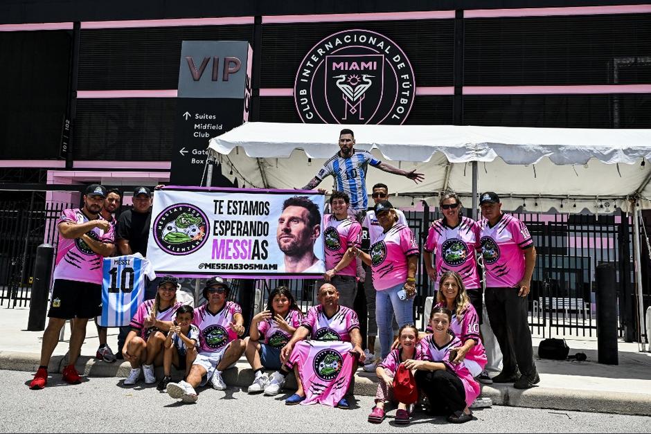 Aficionados del Inter Miami ya esperan a Leo Messi en Florida. (Foto: AFP)