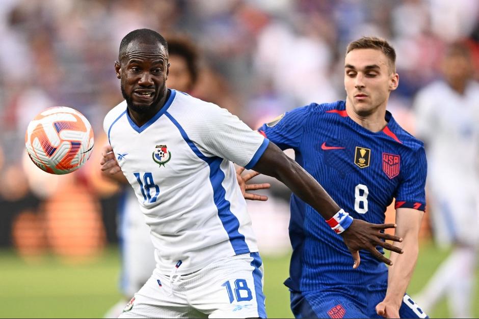 Los canaleros y estadounidenses sostuvieron un encuentro muy aguerrido. (Foto: AFP)