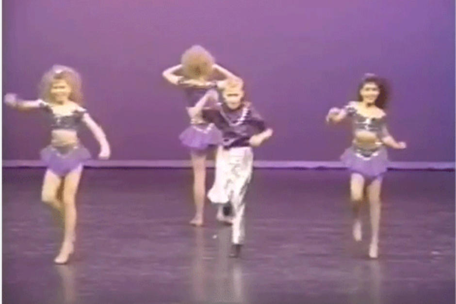 Así lució se lució Gosling, quien da vida a Ken en "Barbie". (Foto: Captura de video)