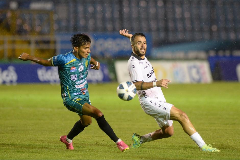 Comunicaciones recibió a Xinabajul en el Estadio Doroteo Guamuch Flores. (Fotos: Byron de la Cruz y Oscar Rivas / Nuestro Diario)