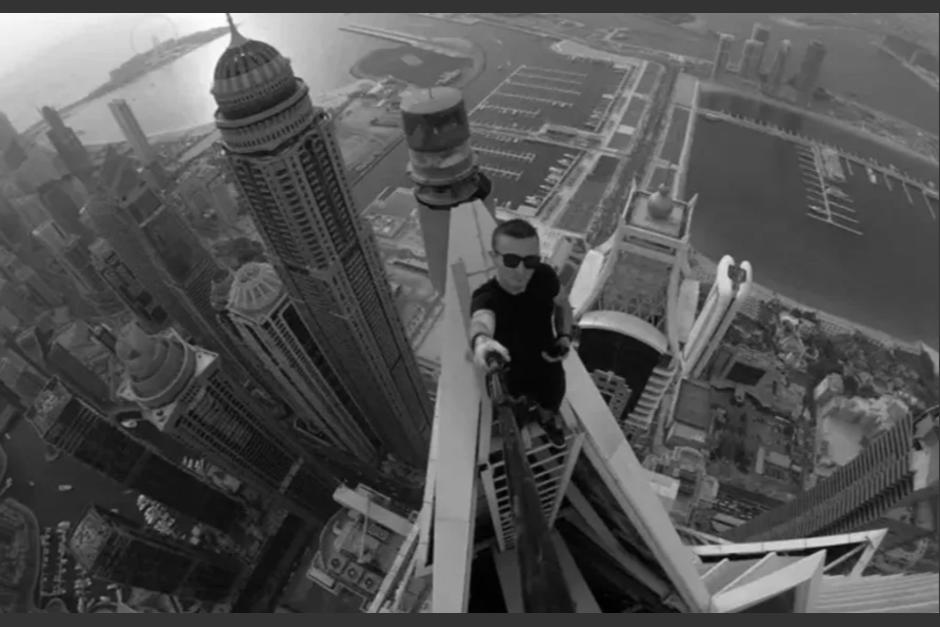 El popular viajero murió tras caer desde un piso 68 en Hong Kong. (Foto: Yahoo!)