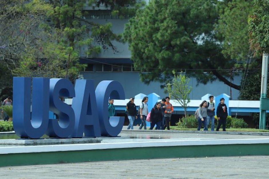 Estudiantes de Odontología de la Usac lograron recuperar las instalaciones de su facultad. (Foto: Archivo/Soy502)