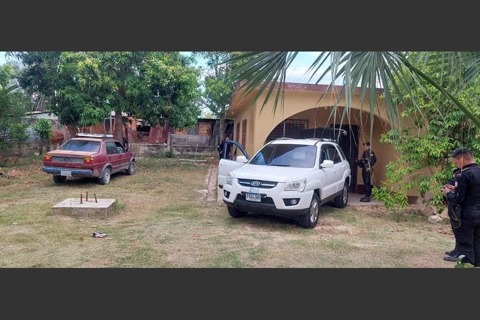 Seis personas fallecieron por impactos de bala en una vivienda ubicada en Santa Elena, Petén. (Foto: PNC)