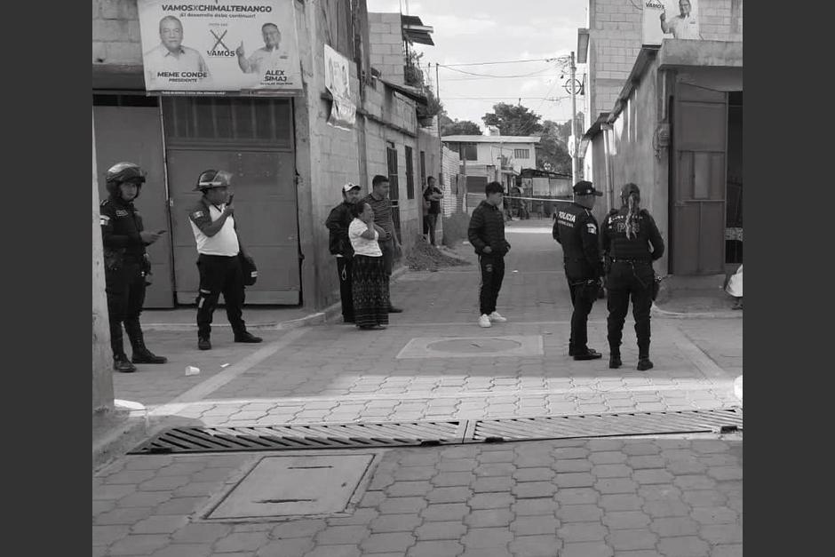 Dos adultos y un niño perdieron la vida en un ataque armado en una vivienda en Chimaltenango. (Foto: Bomberos Voluntarios)