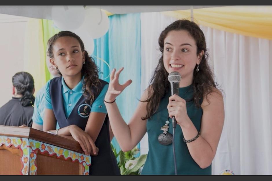 Ana Sophia Misfud tiene una gran trayectoria en Estados Unidos, pero también le importa lo que sucede en Guatemala. (Captura Video)