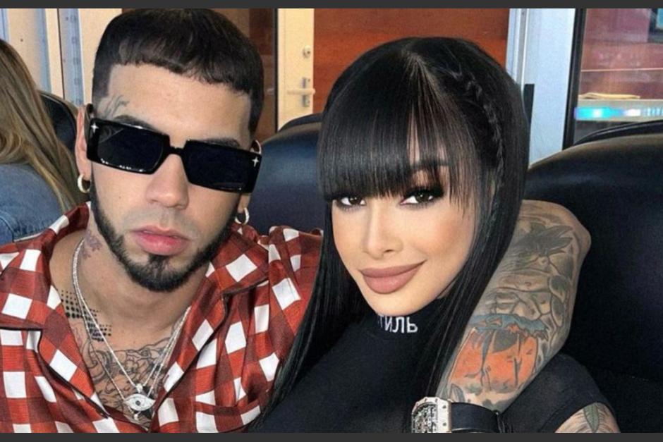 Anuel AA y Yailin "La Más Viral" revelaron el nacimiento de su hija con íntimas fotografías. (Foto: Mitú)