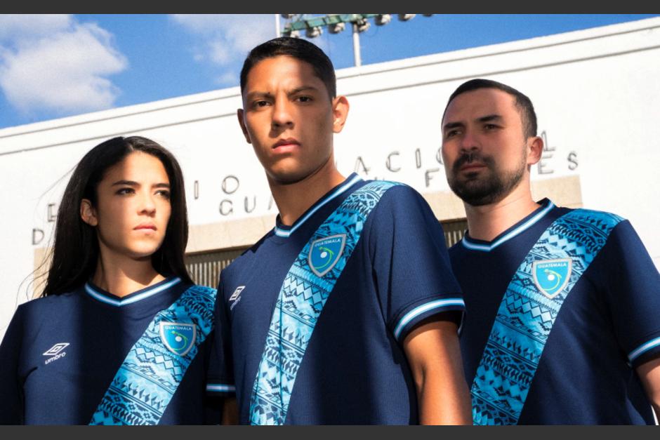Conoce detalles de la nueva camiseta, dónde comprarla y sus precios. (Foto: Umbro)