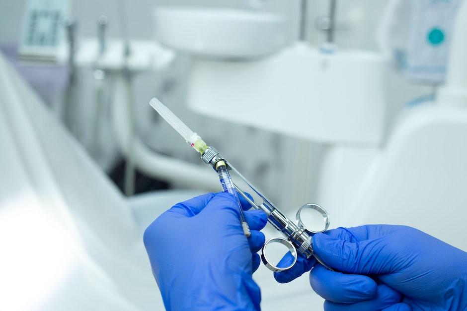 Una enfermera murió al tratar de realizarse una práctica estética por ella misma, (Foto: Pexels)