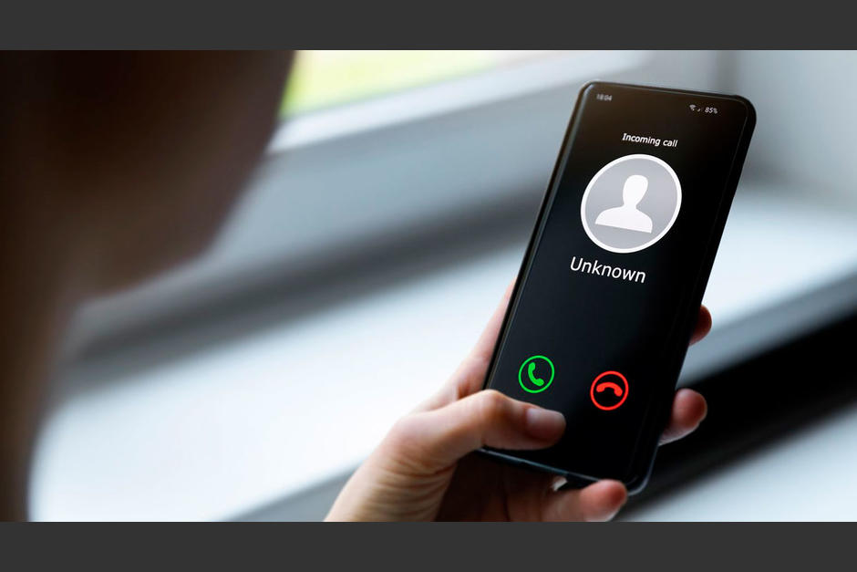 Con una aplicación puedes descubrir los nombres de personas o entidades que te llaman sin que tengas registrados los números en tus contactos. (Foto ilustrativa: El Mercurio) 