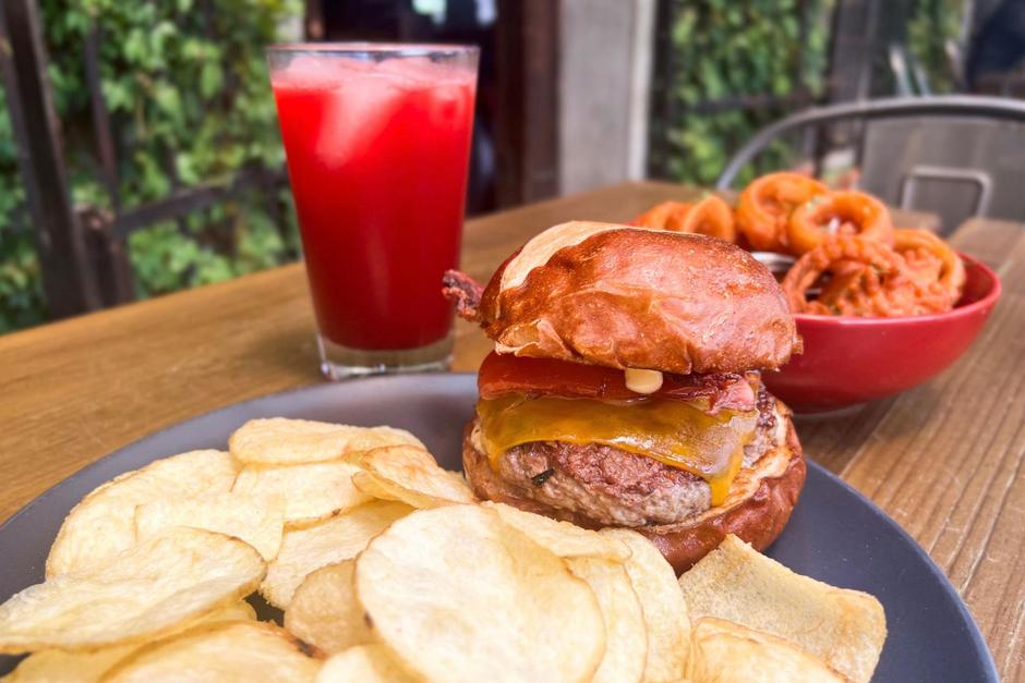 Destacan por darle prioridad a los productos locales. (Foto: Soy502)