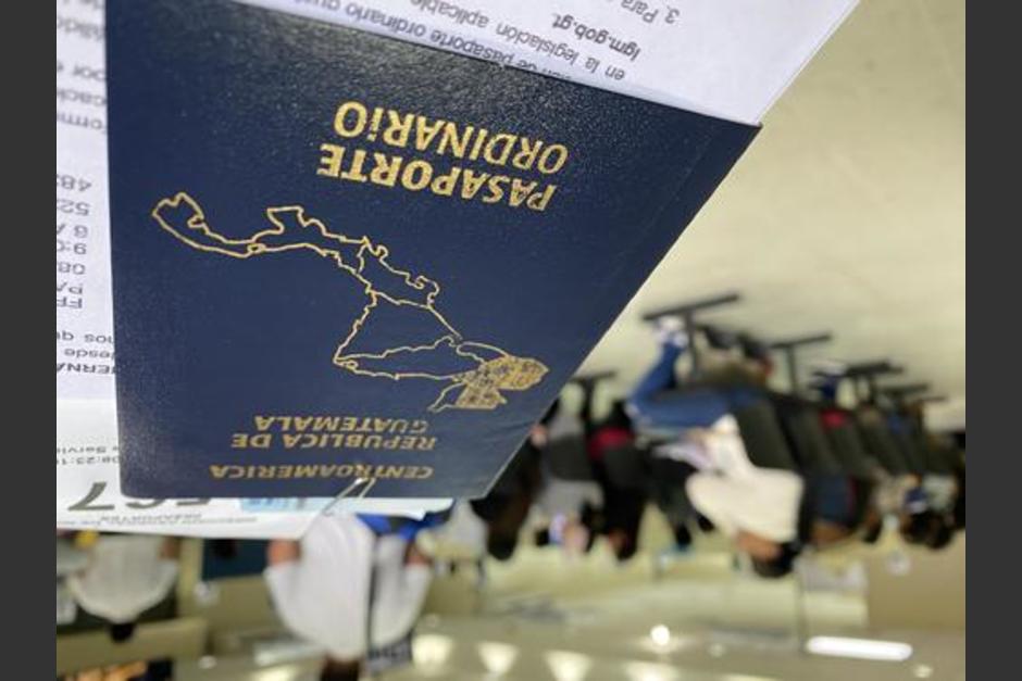 Algunas personas podrán contar con una vigencia extendida de forma gratuita del pasaporte guatemalteco. (Foto: IGM)