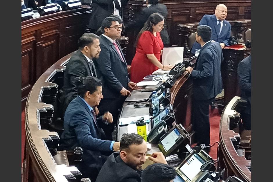 Los diputados electos por el Movimiento Semilla vuelven a tener bancada. (Foto: Karla Gutiérrez/Soy502)