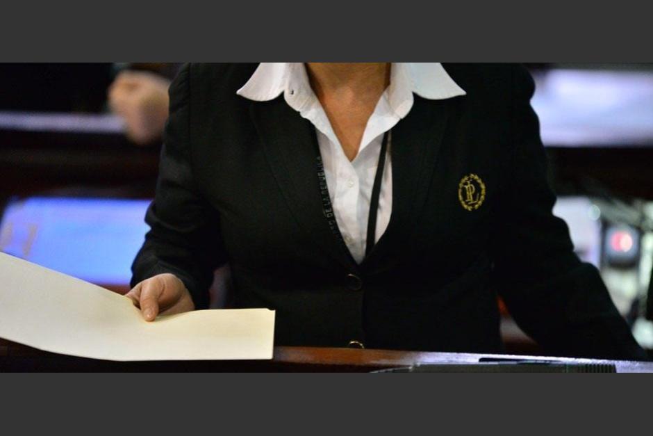 Diputados señalan a las anteriores juntas directivas del Congreso de permitir contrataciones excesivas. (Foto: Archivo/Soy502)