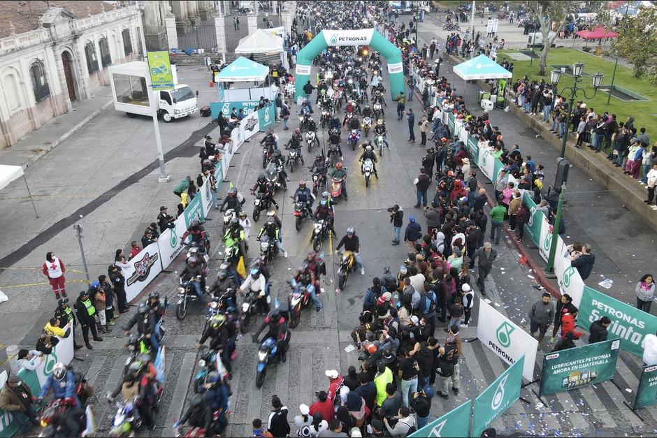 Esta es la edición número 63 de la Caravana del Zorro; desde la Ciudad de Guatemala hacia la Basílica de Esquipulas. (Foto: Wilder López / Soy502)