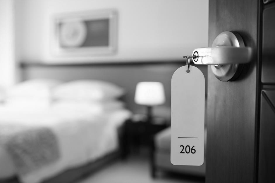 Fueron a reconocer los cuerpos en una habitación de autohotel y descubrieron infidelidad. (Foto ilustrativa: Shutterstock) 