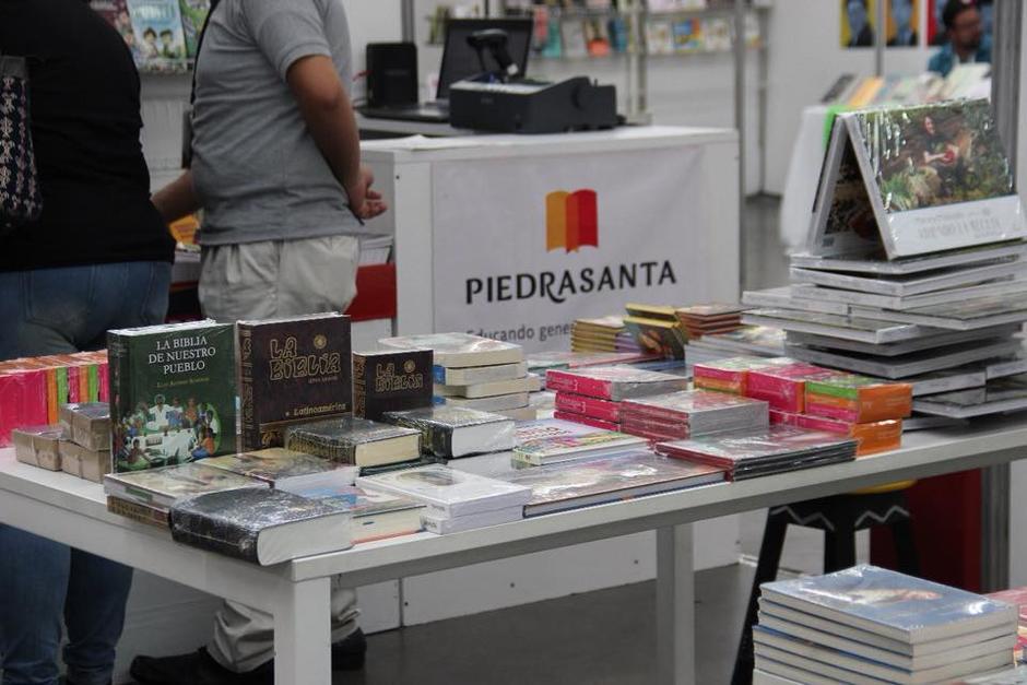 Anuncian el cierre de una de las sucursales de librería Piedrasanta, la cual ha estado abierta por 35 años. (Foto: Facebook/Editorial Librerías Piedrasanta)