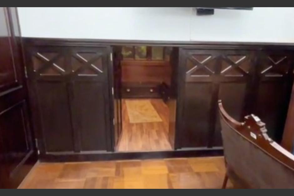 Un equipo del MP llegó este viernes 8 de marzo al Palacio Legislativo, en atención a denuncias por una construcción en el despacho de Presidencia. (Foto: Captura de pantalla)