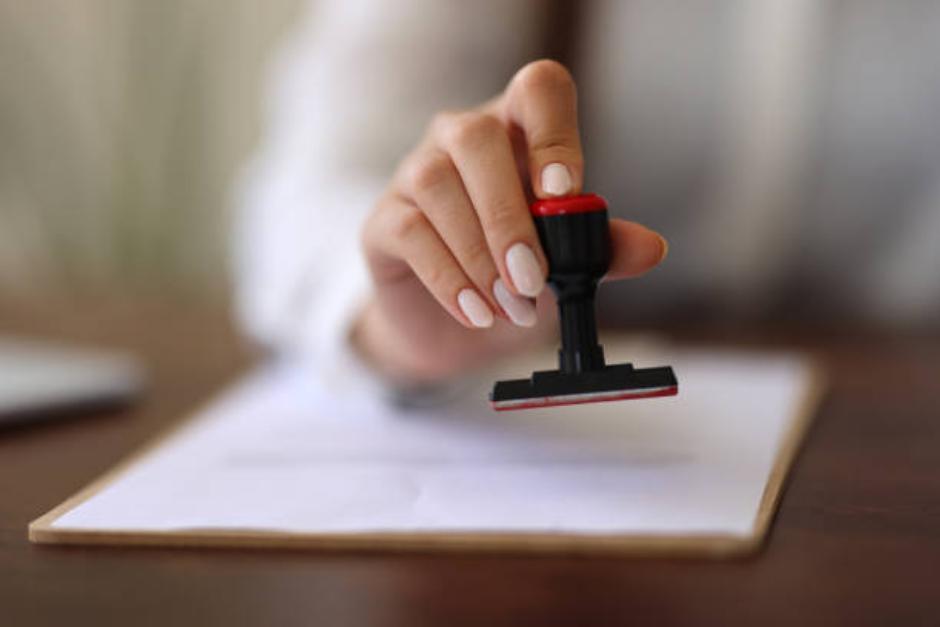 Además de la condena, a la notaria le inhabilitaron el ejercicio profesional por siete años. (Foto ilustrativa: istock)