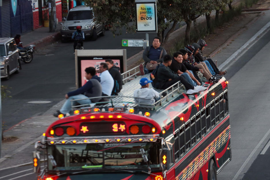 Autoridades mantienen operativos para sancionar a unidades del transporte que no cumplan con la Ley. (Foto: Archivo)