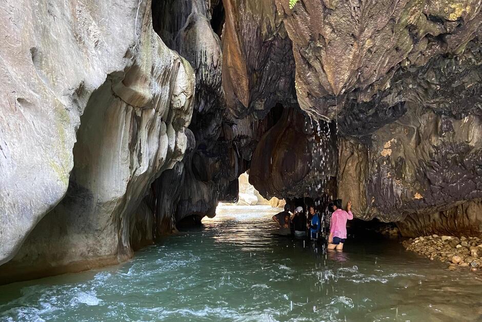 En época de verano baja el caudal y es cuando más visitantes llegan al lugar. (Foto: Cortesía Uriel López)