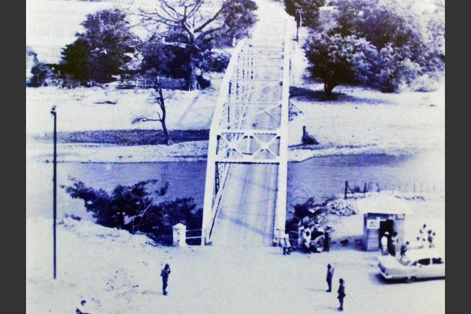 El puente Blanco, entrada a la ciudad de Zacapa, en los años ochenta. (Foto: Juan Carlos Aquino/Colaborador)