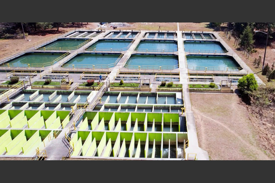 Al agua se le añaden químicos para purificarla. (Foto: Cortesía Municipalidad de Guatemala)