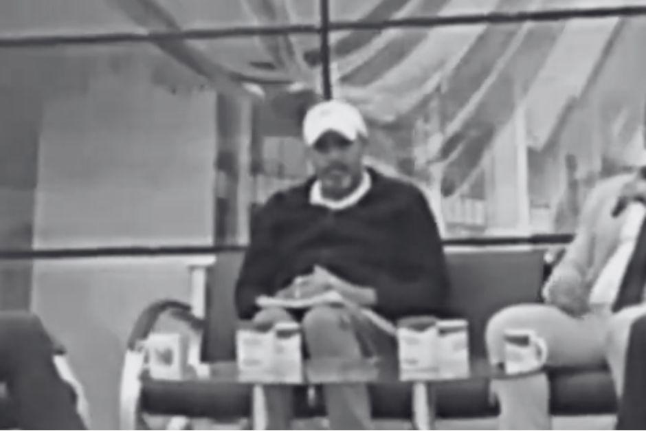 El comunicador Mario Ureña se desplomó durante un programa en vivo. (Foto: Captura de video)