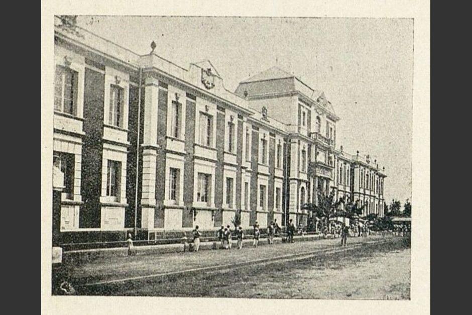 Pocos años después, con el derrocamiento de Gálvez y la llegada del General Rafael Carrera, la escuela cerró. (Foto: Cortesía Revista Historia de la Educación)
