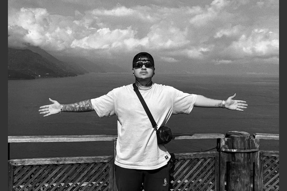 Nery Colocho fue asesinado mientras realizaba un tatuaje en su trabajo. (Foto: redes sociales)