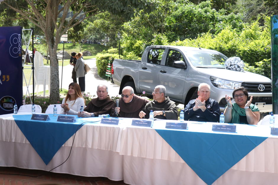 Directiva de obras Sociales del Santo Hermano Pedro. (Foto: Rento Melgar)