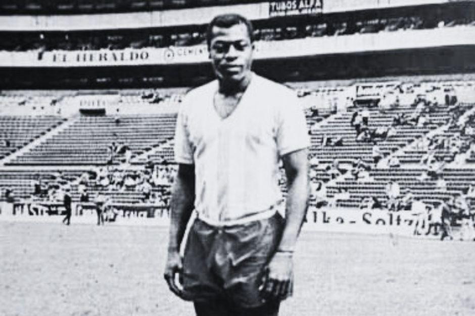 El exfutbolista, originario de Izabal, tuvo un paso prolongado por varios equipos de la máxima liga del futbol guatemalteco. (Foto: Redes)
