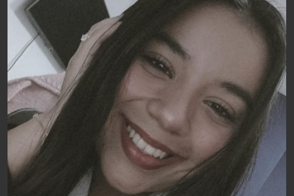 Fernanda fue atropellada por un bus tras caer de una motocicleta. (Foto: redes sociales)