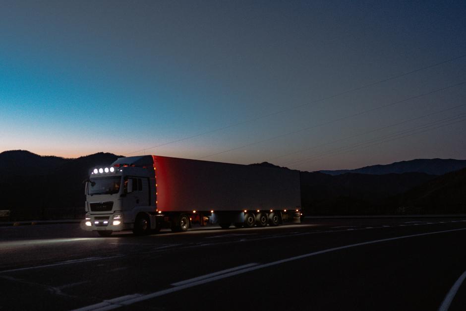 Vecinos del área reportan que hay sectores que se quedaron sin servicio eléctrico. (Foto Ilustrativa: Canva/Soy502)