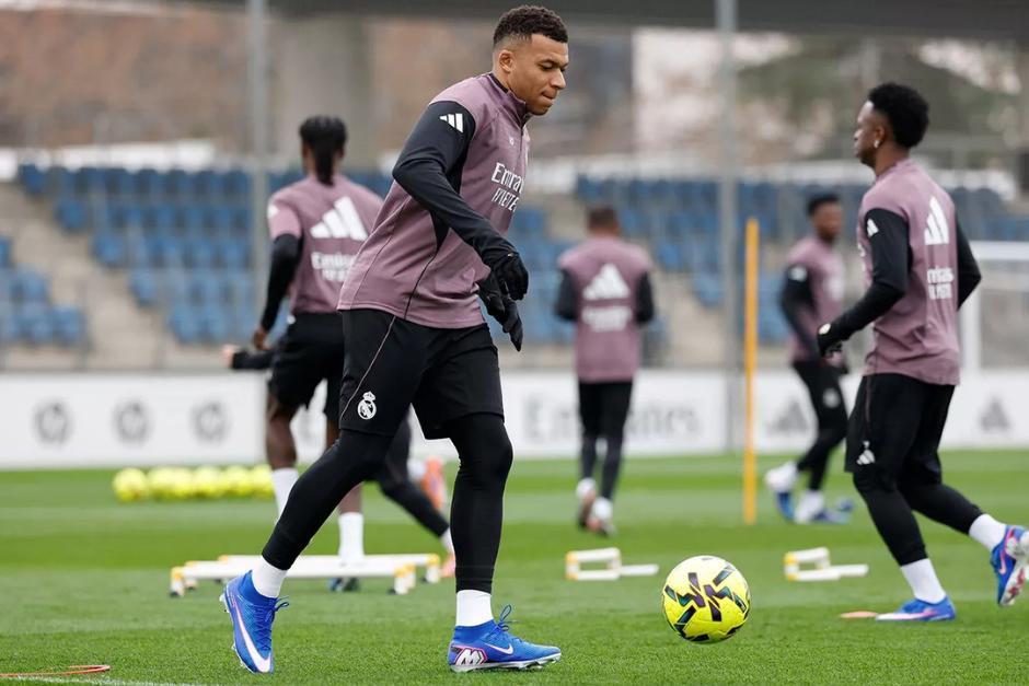 Kylian Mbappé está a un gol de igualar el récord de 59 goles de Cristiano Ronaldo para el Madrid en un año calendario. (Foto: Real Madrid)