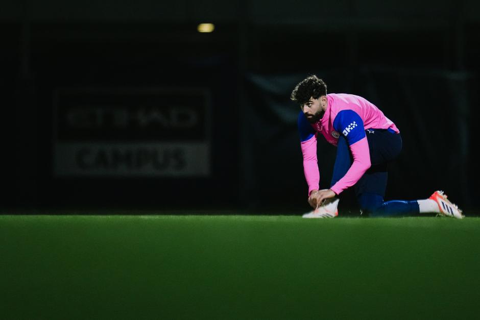Los ciudadanos salen antes a escena para meter presión en la lucha por la punta del campeonato, solo dos puntos por detrás de los gunners. (Foto: ManCity)