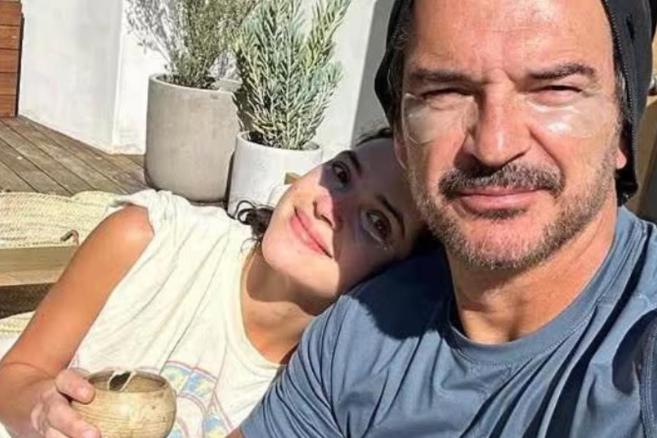 Adria Arjona le deseó lo mejor a us padre. (Foto: Instagram)
