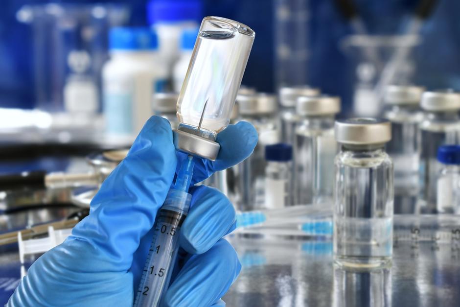 La vacuna ya está disponible en los centros de salud. (Foto: Shutterstock)