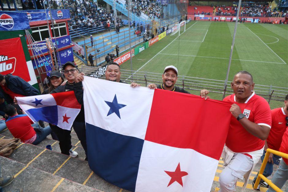 Los aficionados de Panamá se encuentran listos para presenciar el partido ante Guatemala. (Foto: Juan Manuel Mijangos/Colaborador)