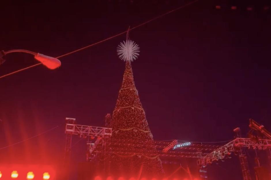 Este sábado se realizará la inauguración de un Árbol navideño en El Obelisco. (Foto: Sandra Sebastían)