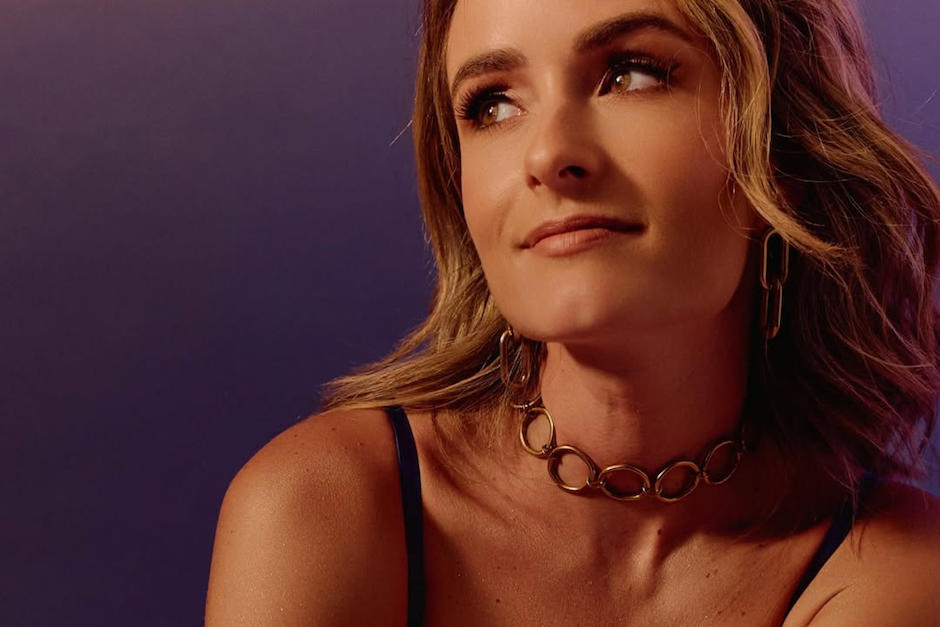 La cantautora invita a la gratitud en su nuevo tema. (Foto: Zelaya)