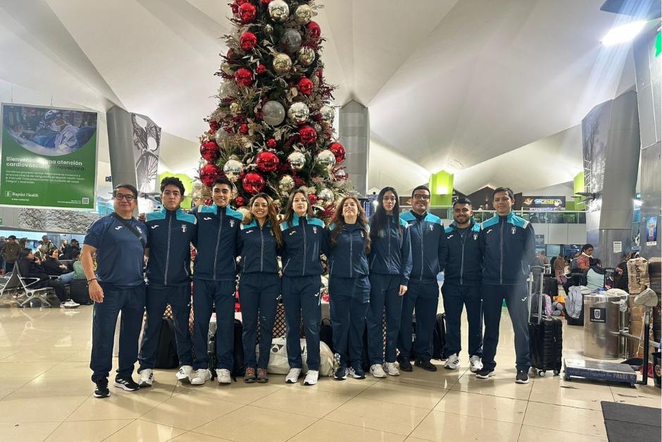 La delegación de bádminton viajó rumbo a territorio peruano para competir en las justas regionales. (FOTO: COG)