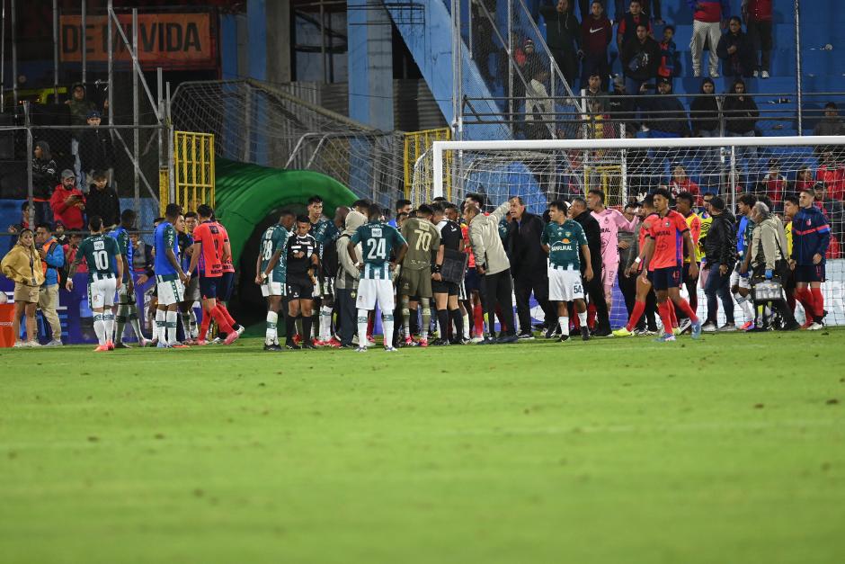 Rojos y coloniales sufren la sanción de dos jugadores de su plantilla para el cierre de la fase regular y el arranque de la liguilla. (Foto: Pedro Mijangos)