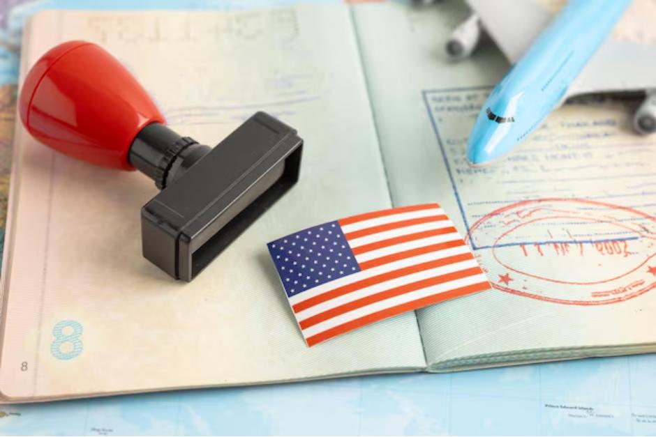 También amenazó con revocar "millones" de visados concedidos durante el gobierno de Joe Biden. (Foto ilustrativa: Freepik)